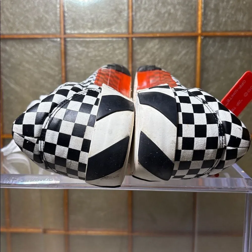 Off-White c/o Virgil Abloh “White Black “ sneakers